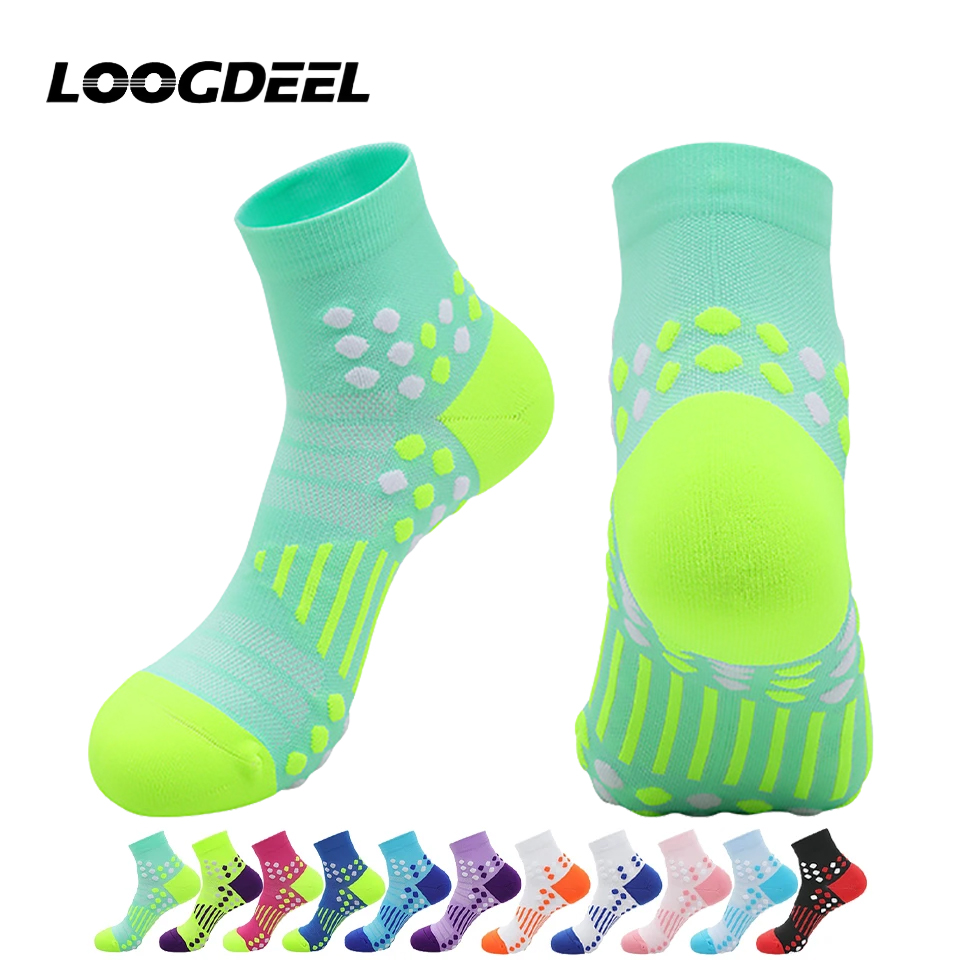 Ankle Support Badminton - Loogdeel 1 ペアプロフェッショナルマラソンランニングソックスクルーサイクリングソックステリーソールハイキングスポーツソックスバドミントンソックスユニセックス