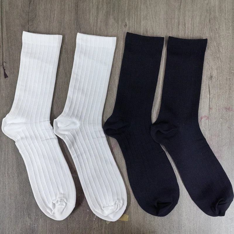 男性と女性のための滑り止めソックス,サッカー,バスケットボー - Ankle Support Badminton のレビューと価格