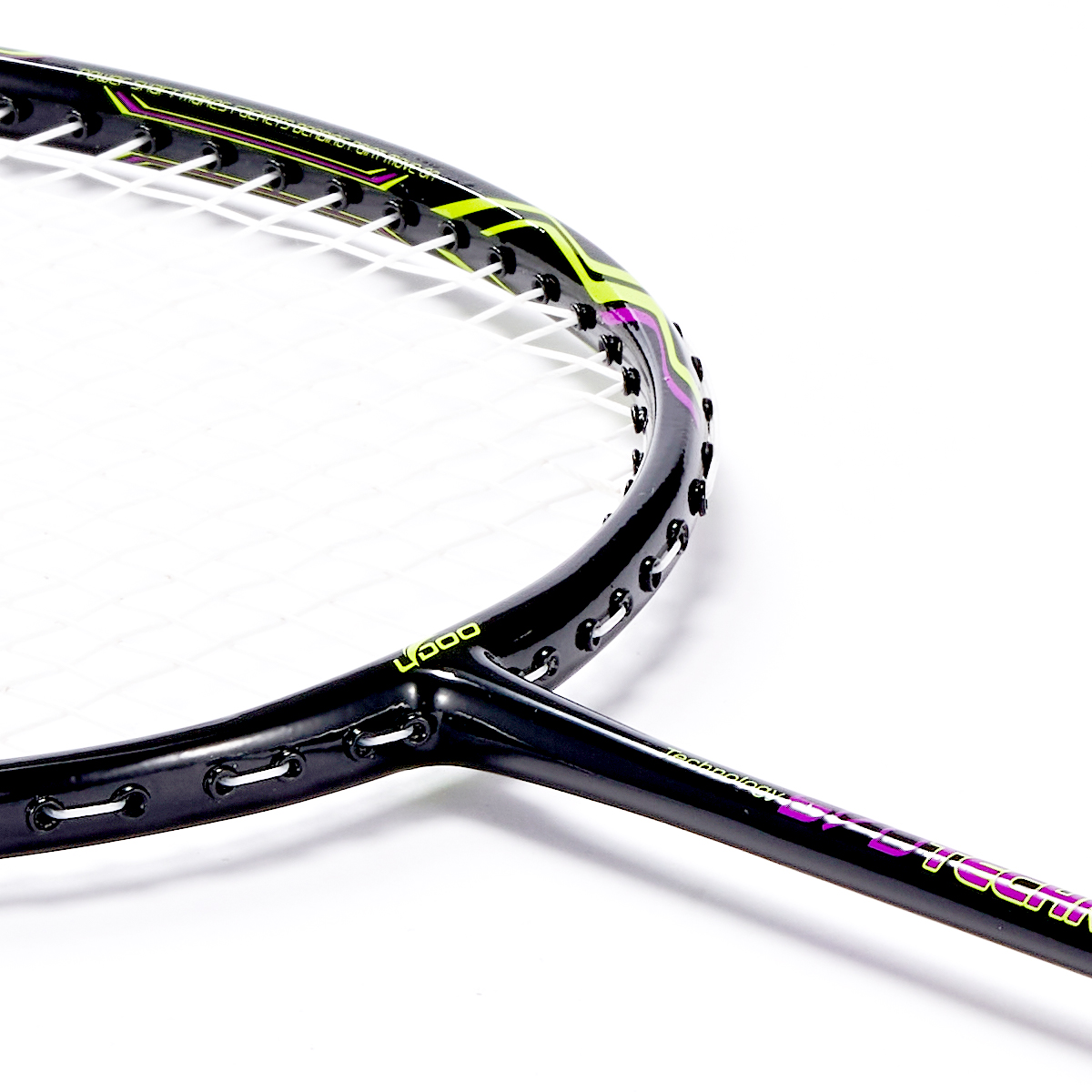 UC670 3U 複合グラファイトバドミントンラケット、軽量 - Badminton Junior のレビューと価格